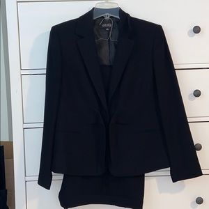 Black KASPER Pantsuit